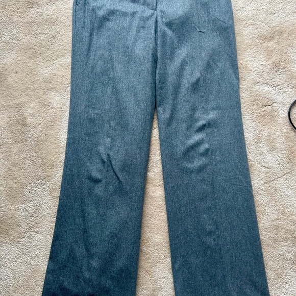 J. Crew Grey Wool Stretch Trousers in Size 8 Tall 33.5” Inseam - Picture 4 of 5
